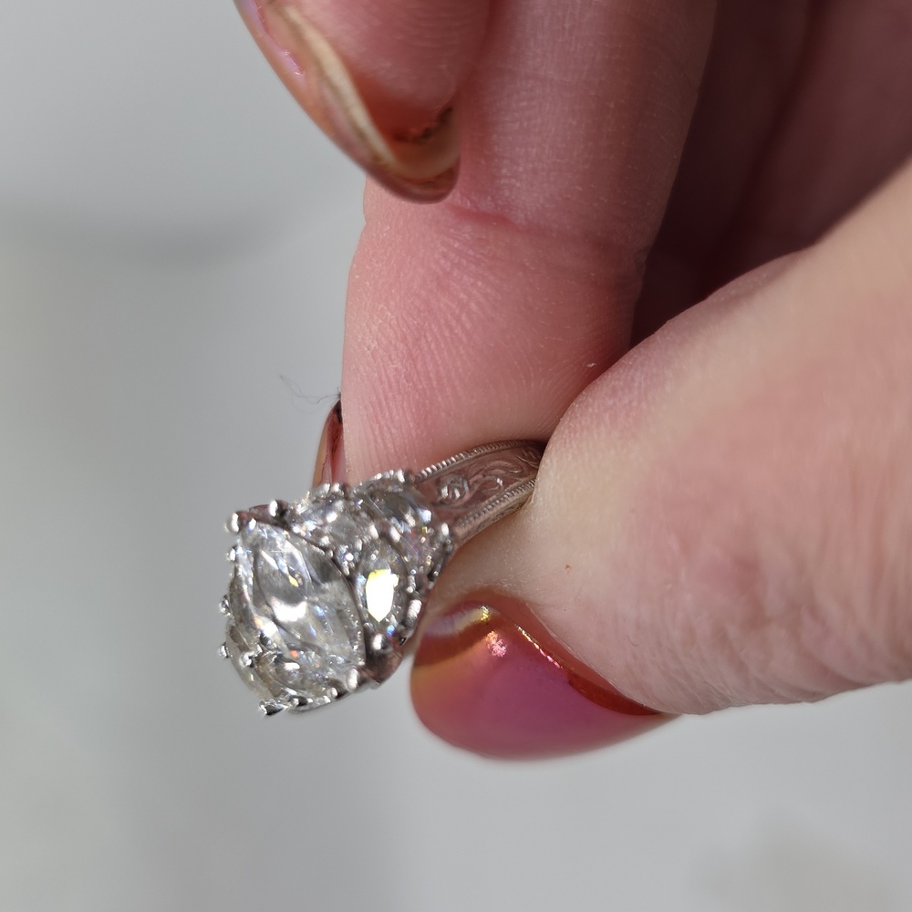 Rare Estate Designer Signed Tacori Marquis Cut Shimmering Absolute Ring - Picture 11 of 11